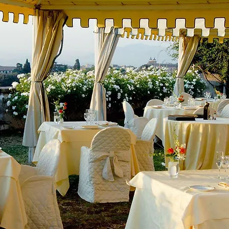 Park Grazioli מלון