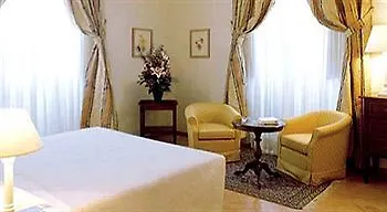 パーク グラジオリ ホテル グロッタフェッラータ